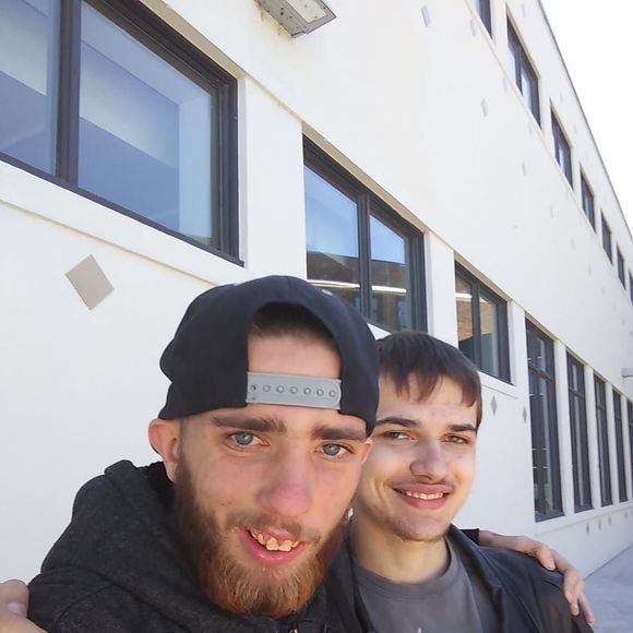 Meet your Posher, Howard - Picture 1 of 1